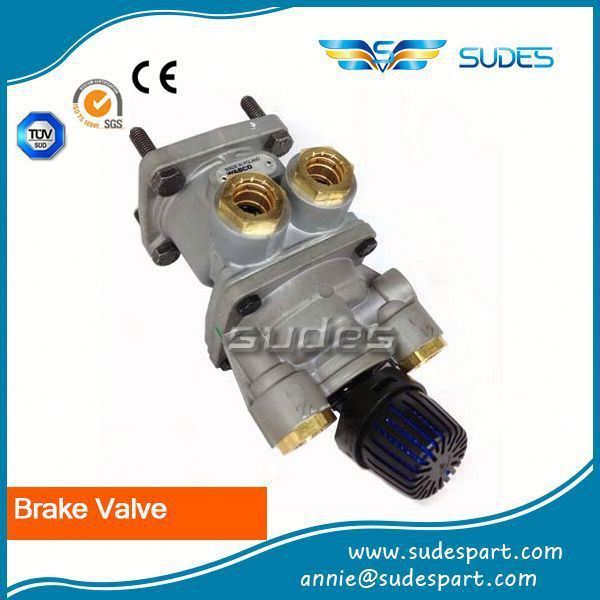 Air Foot Brake Valve for Mercedes Benz 4613152630