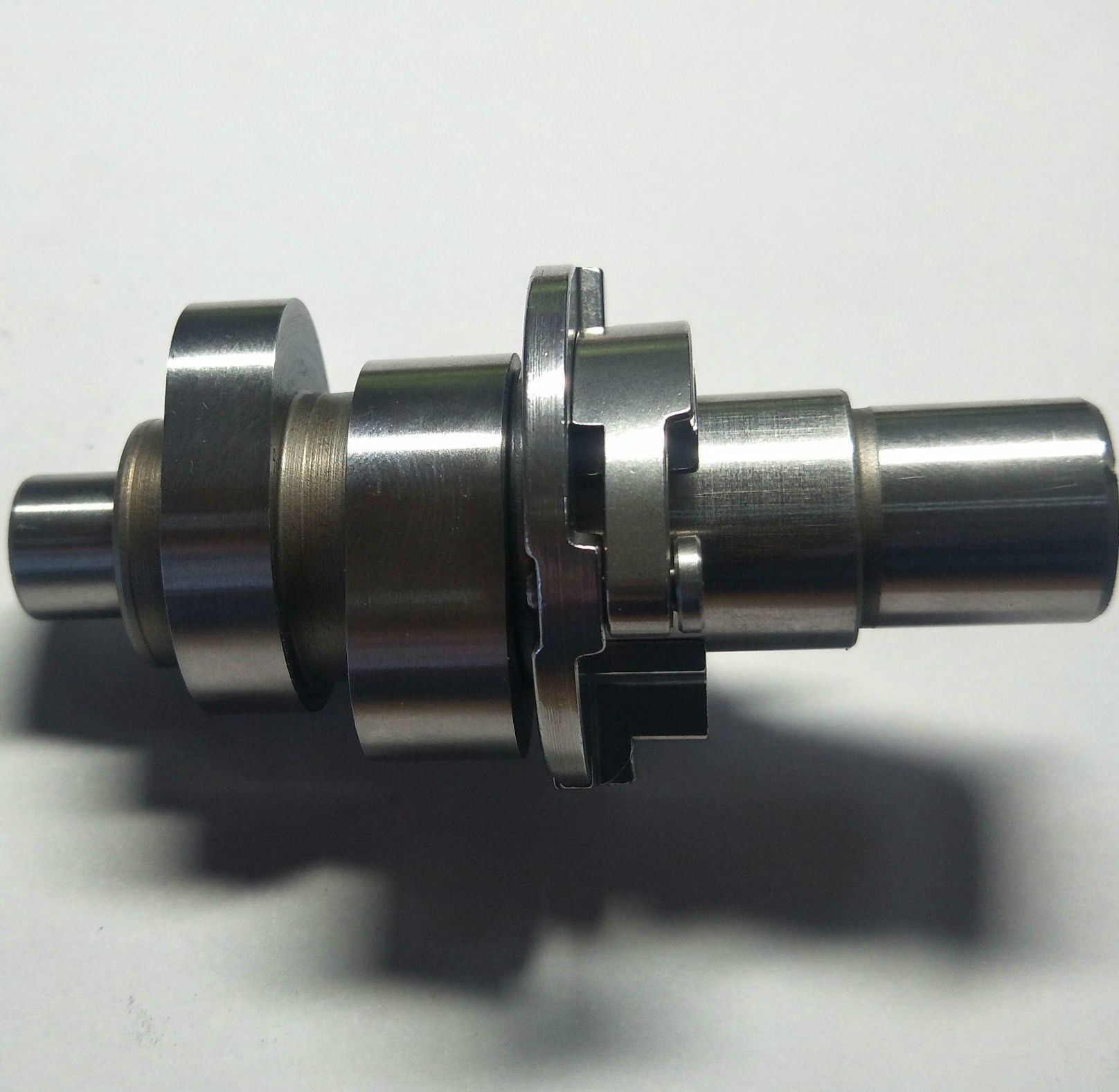 Motorcycle Camshaft for Engine Part