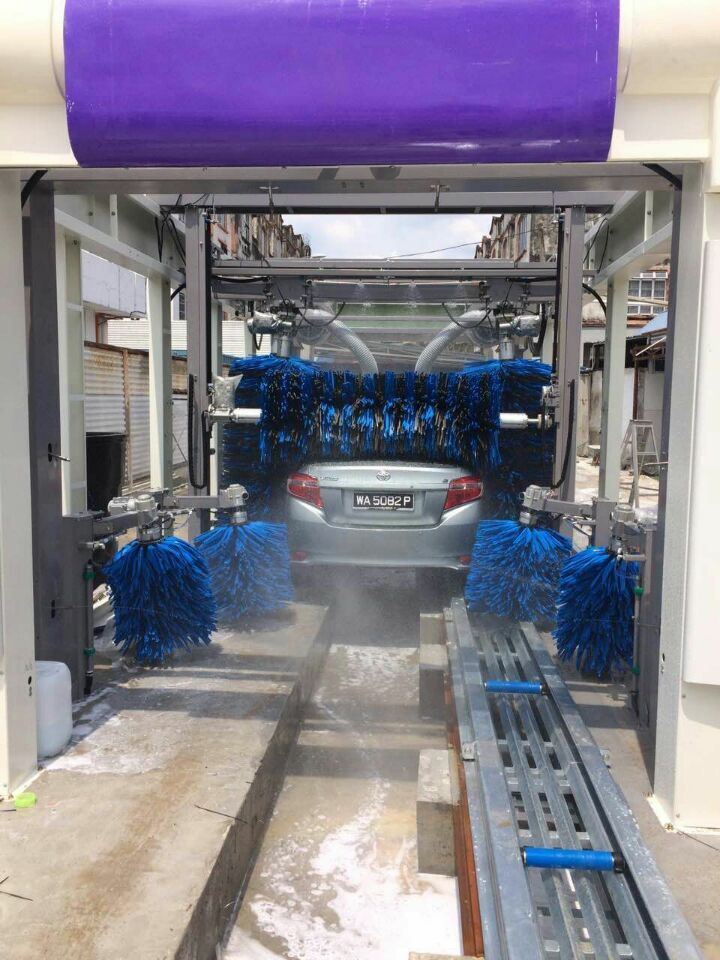 Bukit Cheras Malaysia Automatic Car Wash Machine and Car Washer