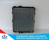 Fast Heat Dissipation Aluminum Radiator For Hilux Kzn165r 99 at