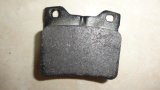 China Manufacturer Auto Parts Disc Brake Pad for Peugeot 406 Back